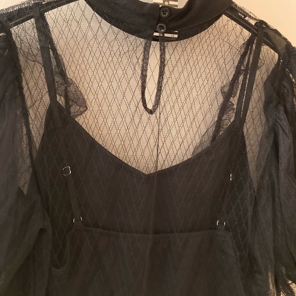 Black Top - Picture 9 of 10